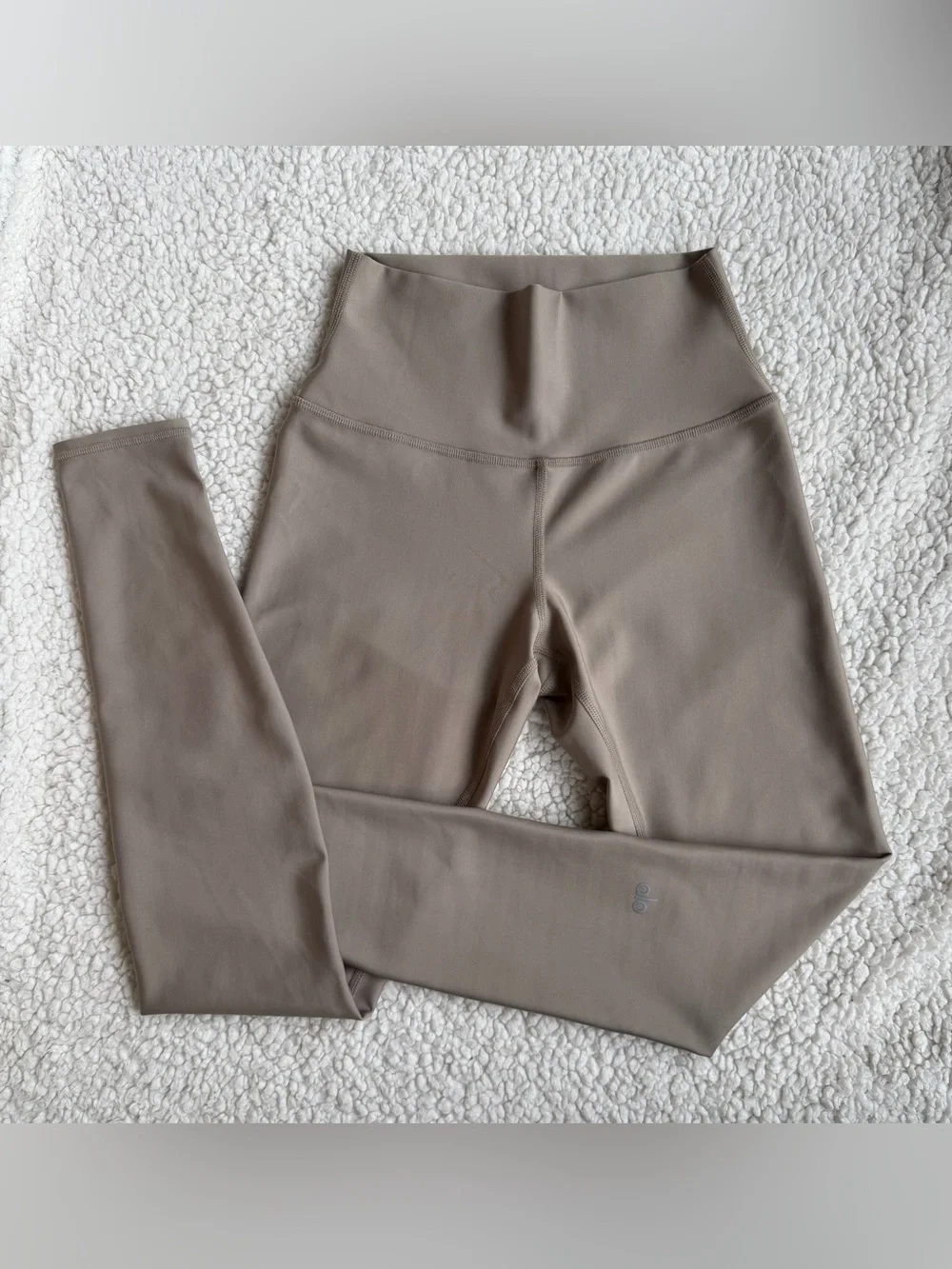 NWOT Alo Yoga High Waisted Airlift Leggings S Gravel Taupe Brown
